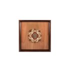 Falikép fából, ornamentikus mintával