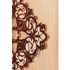 Falikép fából, vörös perzsa mintával