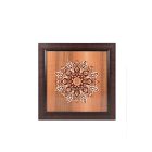 Falikép fából, kerek virágos mintával